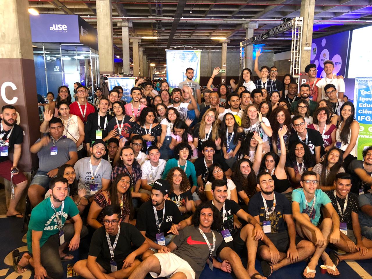 Alunos do IFG participam da 1ª Campus Party Goiás Alunos do IFG participam da 1ª Campus Party Goiás