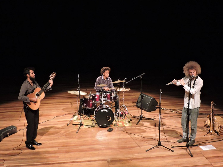 Trio Novo se apresenta no Teatro do IFG - Câmpus Goiânia.