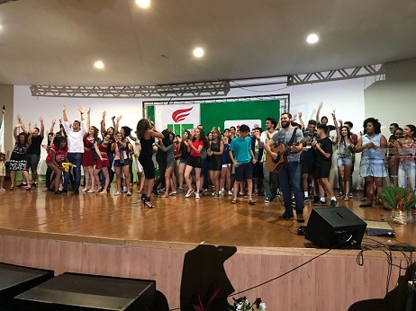 Estudantes em festa na abertura do JIF Goiás 2018 Estudantes em festa na abertura do JIF Goiás 2018