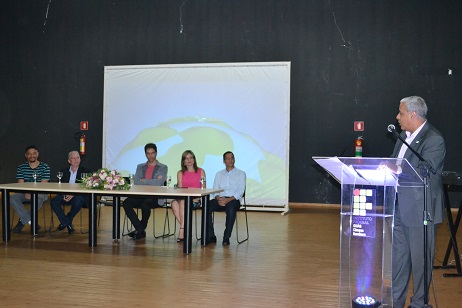 O reitor do IFG, Jerônimo Rodrigues, participou da abertura do evento, em Itumbiara
