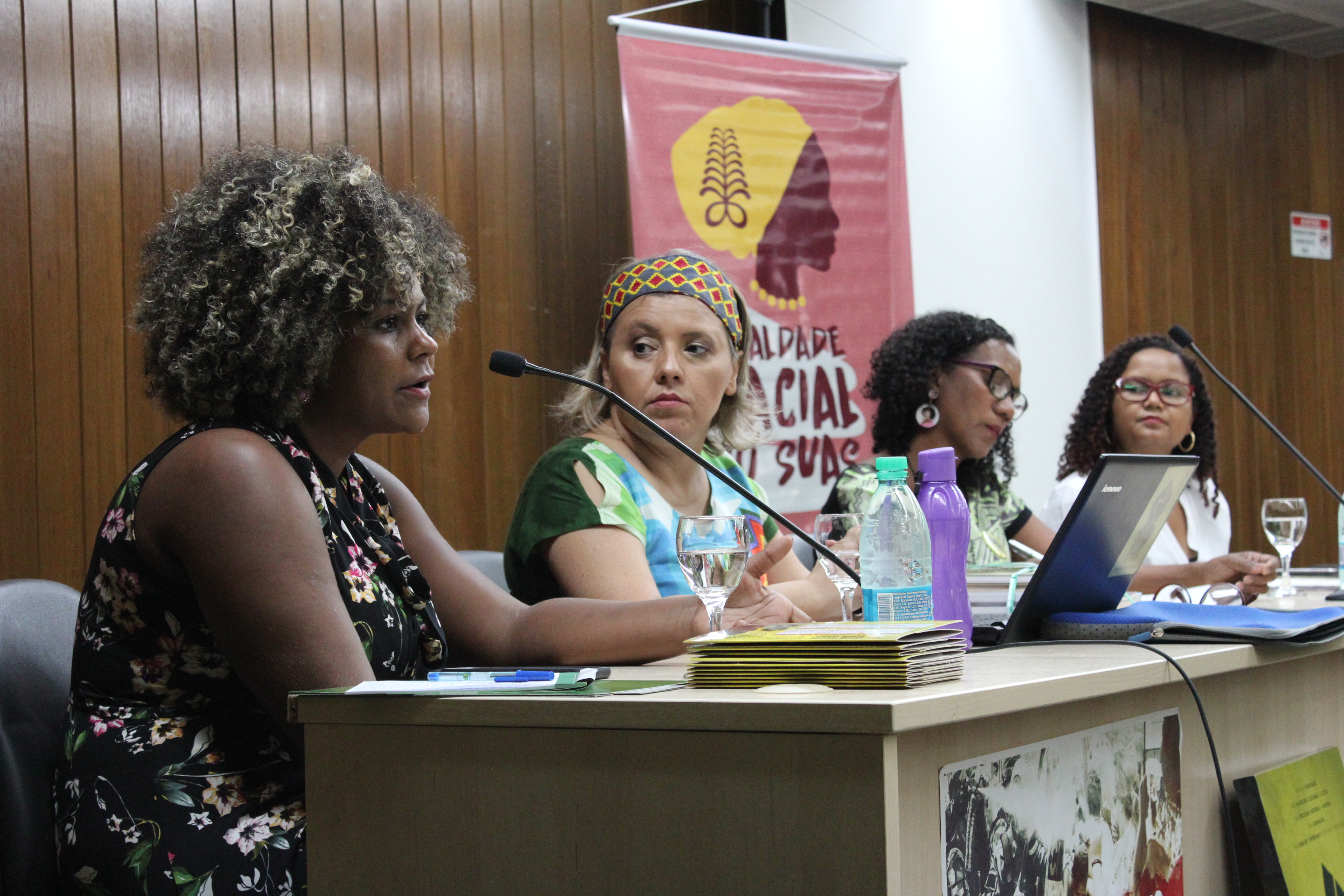 Roda de conversa é realizada no Câmpus Goiânia com assistentes sociais e psicólogos