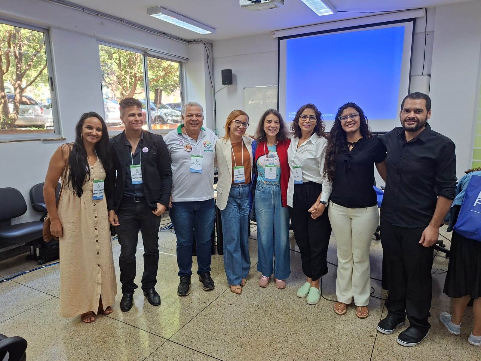 Autores participam do lançamento da obra durante do EdebFop